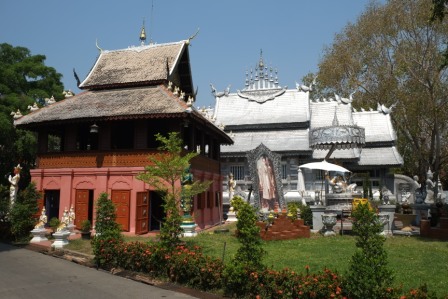 Wat Sri Suphan von aussen
